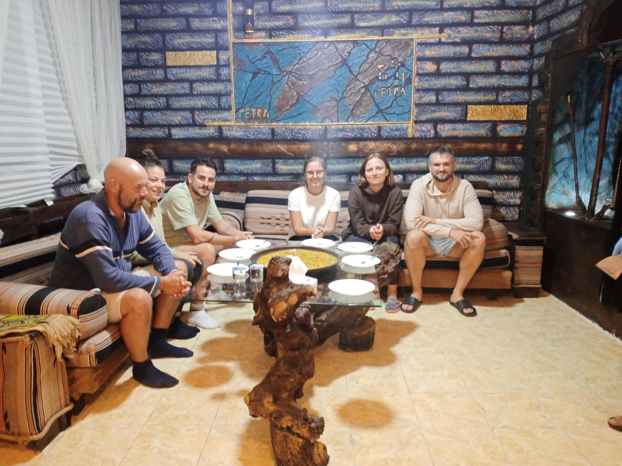 Petra Anas House Appartement Wadi Musa Buitenkant foto